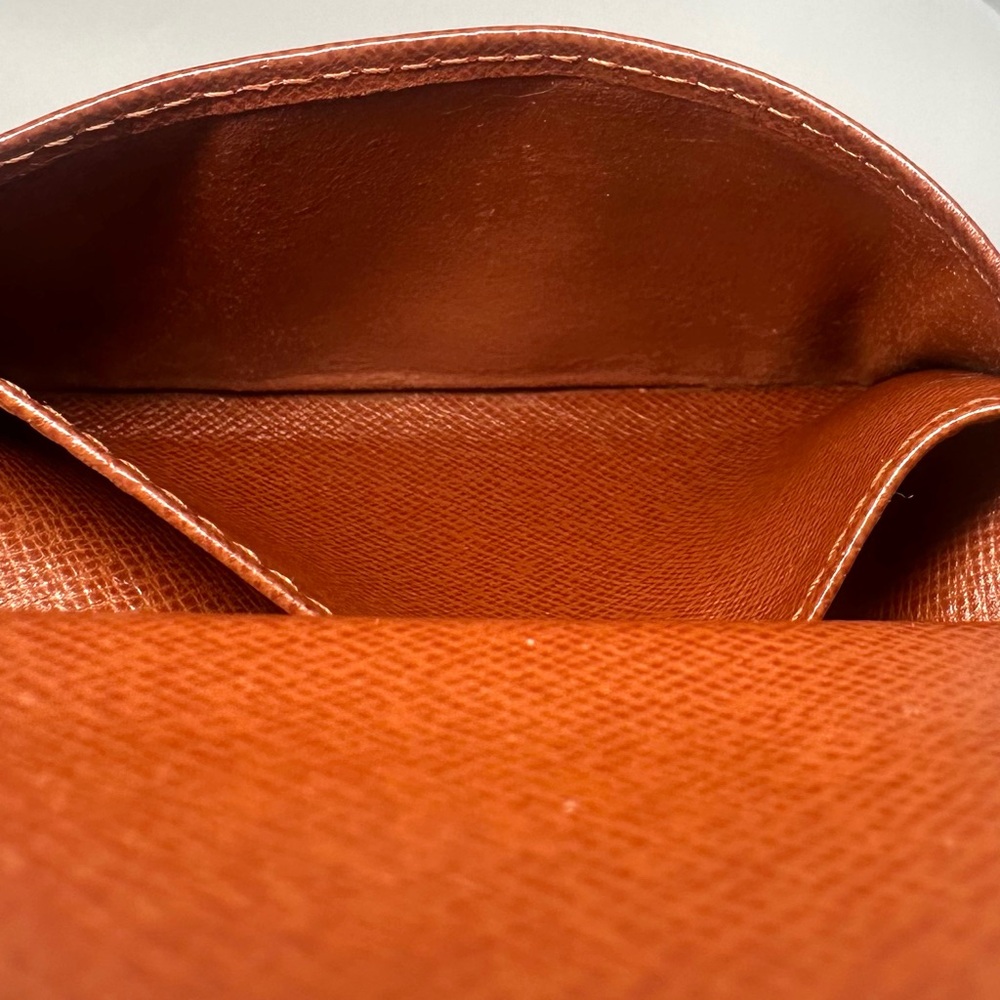 Louis Vuitton Monogram Kiss Lock wallet authentic good condition CA0090 - Picture 10 of 15